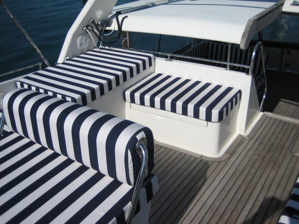 B E TravelsCleaning dirt and mildew from boat cushions and seats B E